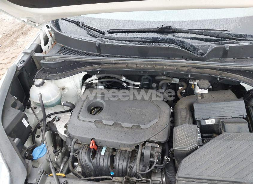 Photo 10 of 2020 Kia Sportage LX (VIN KNDPM3AC6L7743318)