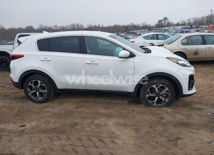 Photo 13 of 2020 Kia Sportage LX (VIN KNDPM3AC6L7743318)