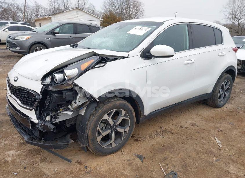 Photo 2 of 2020 Kia Sportage LX (VIN KNDPM3AC6L7743318)