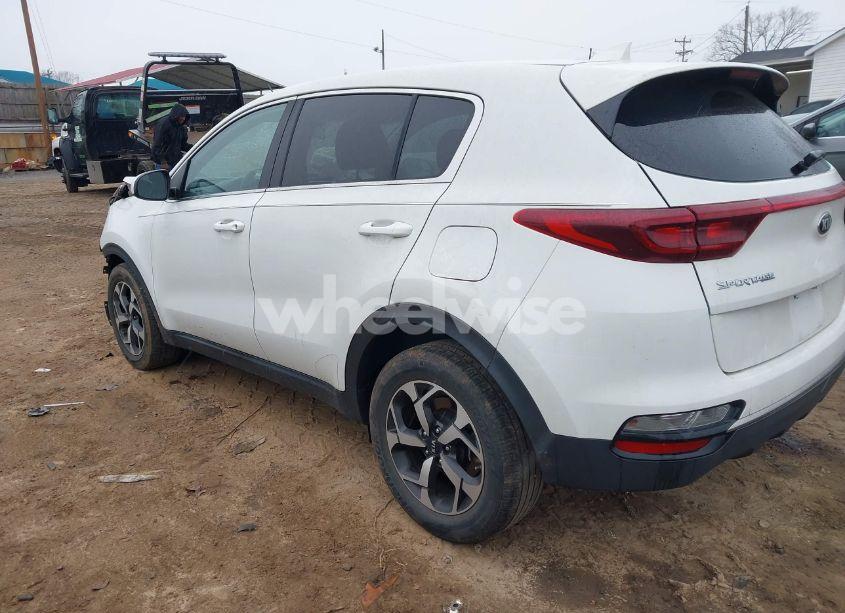 Photo 3 of 2020 Kia Sportage LX (VIN KNDPM3AC6L7743318)