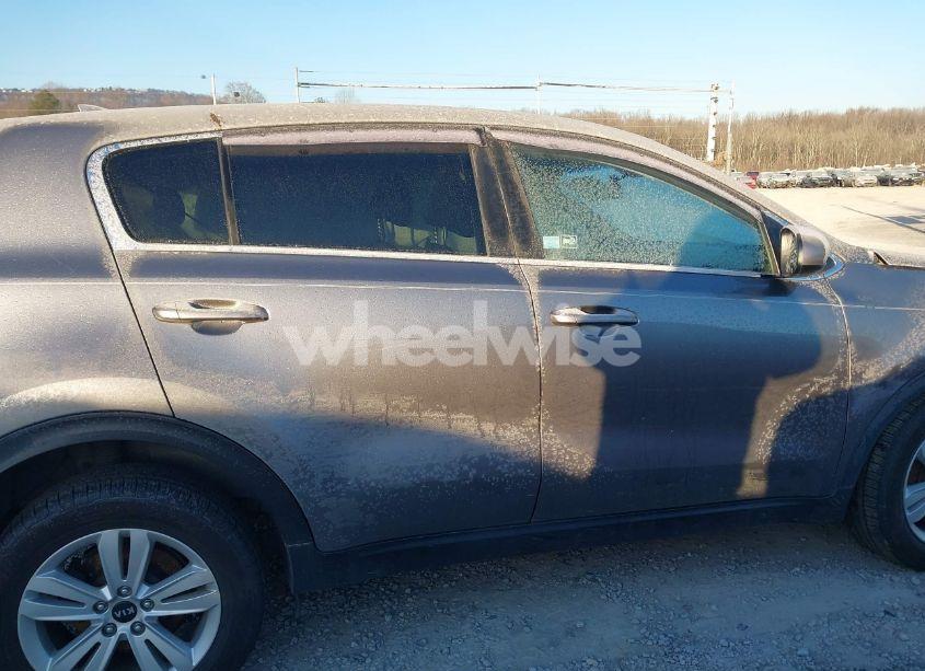 Photo 13 of 2017 Kia Sportage LX (VIN KNDPM3AC7H7102881)