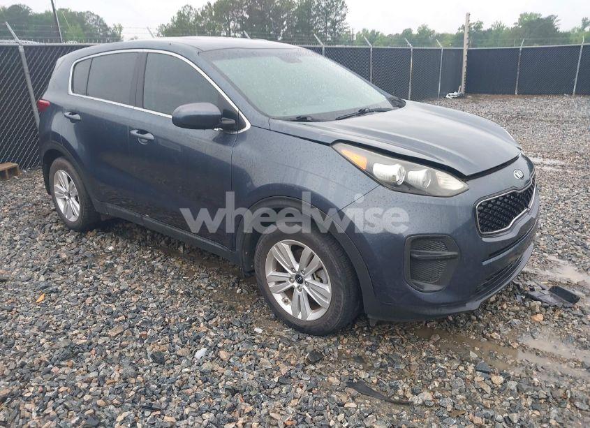 2017 Kia Sportage LX (VIN KNDPM3AC7H7140689) main photo