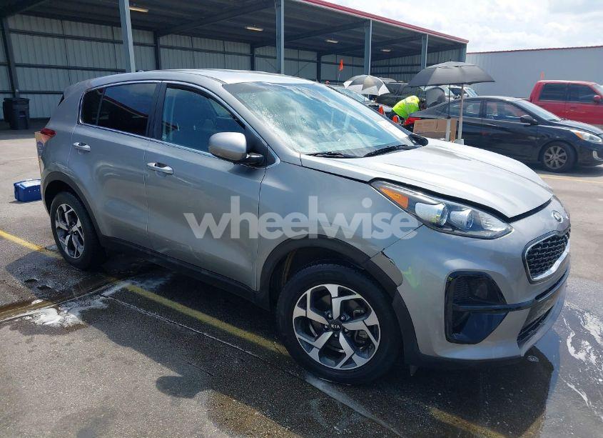 2020 Kia Sportage LX (VIN KNDPM3AC7L7827406) main photo