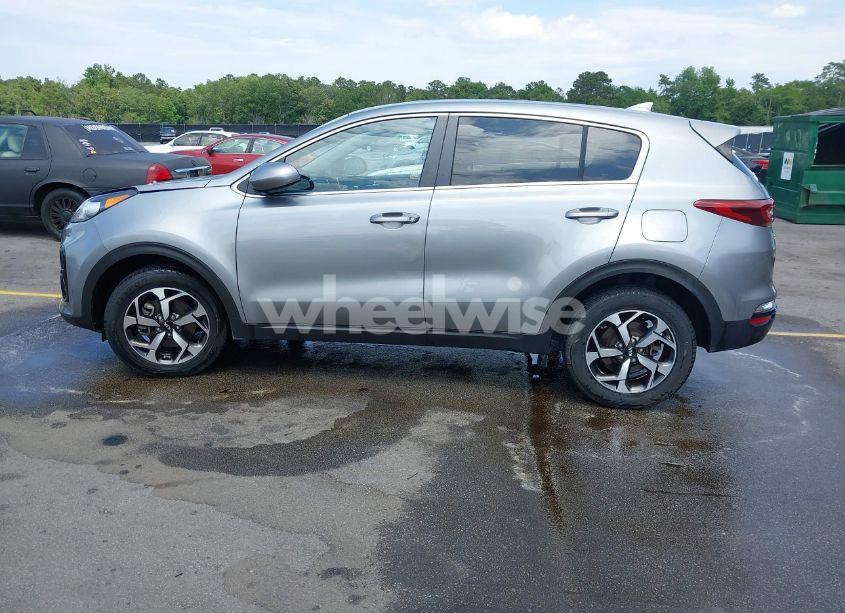 Photo 14 of 2020 Kia Sportage LX (VIN KNDPM3AC7L7827406)