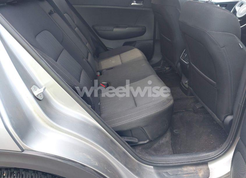 Photo 8 of 2020 Kia Sportage LX (VIN KNDPM3AC7L7827406)