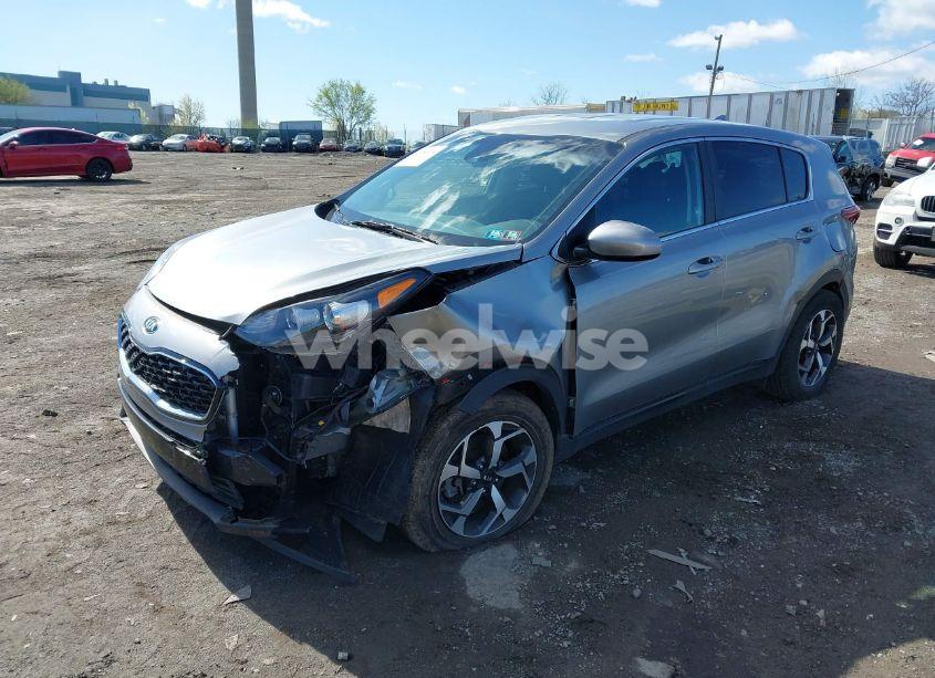 Photo 2 of 2021 Kia Sportage LX (VIN KNDPM3AC7M7889129)