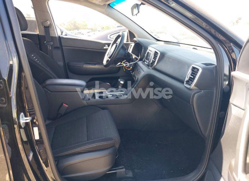 Photo 5 of 2017 Kia Sportage LX (VIN KNDPM3AC8H7049446)