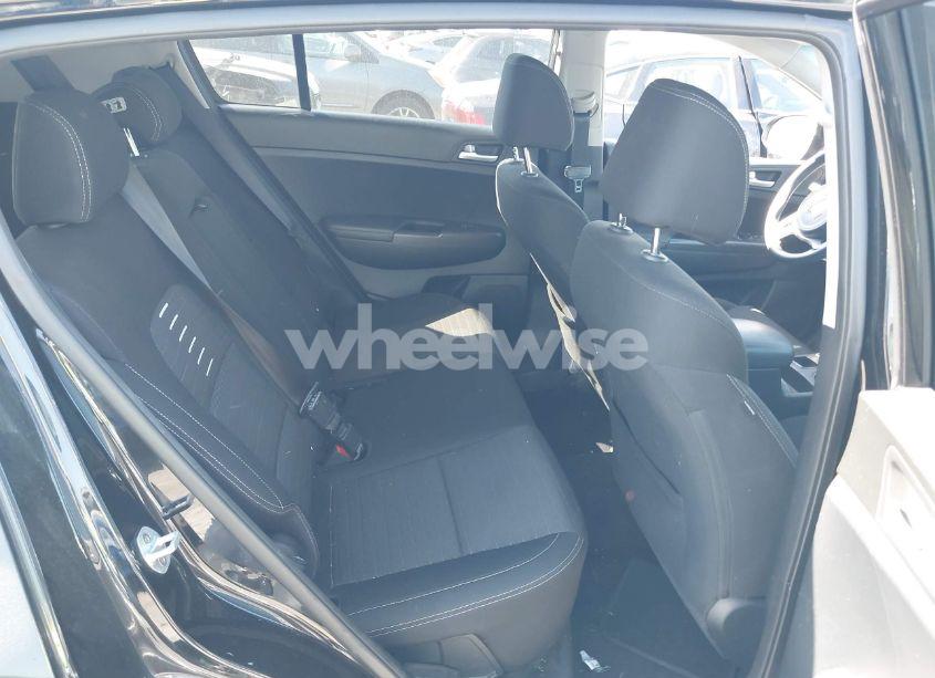 Photo 8 of 2017 Kia Sportage LX (VIN KNDPM3AC8H7049446)