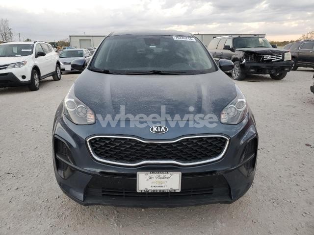 Photo 3 of 2022 KIA SPORTAGE LX (VIN KNDPM3AC8N7983991)