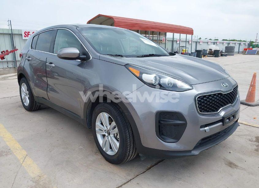 2017 Kia Sportage LX (VIN KNDPM3AC9H7134196) main photo