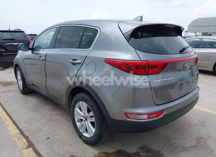 Photo 3 of 2017 Kia Sportage LX (VIN KNDPM3AC9H7134196)