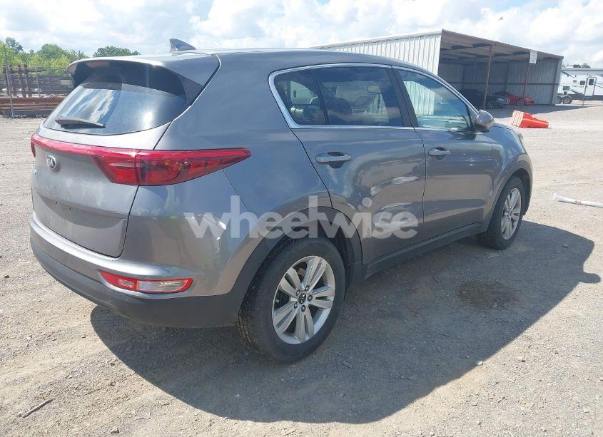 Photo 4 of 2017 Kia Sportage LX (VIN KNDPM3AC9H7266987)