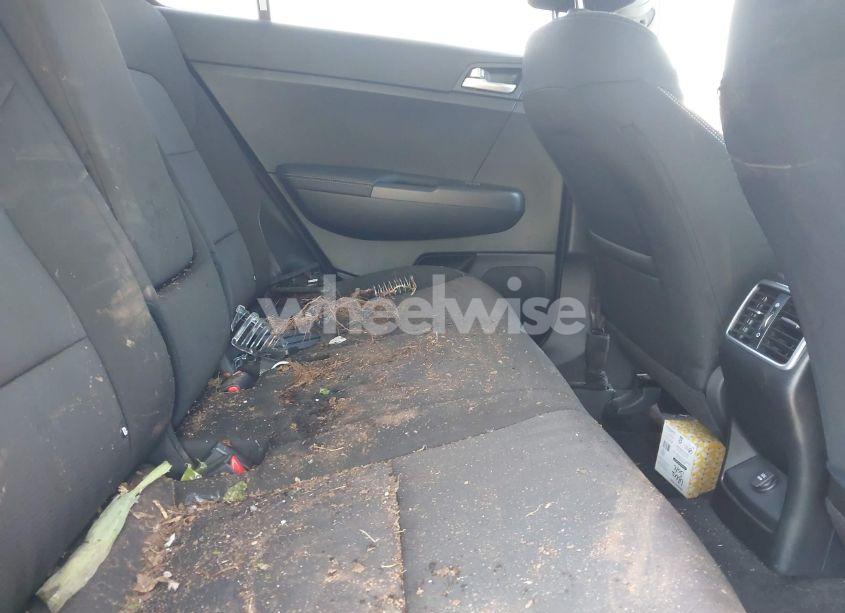 Photo 8 of 2020 Kia Sportage LX (VIN KNDPM3AC9L7835944)