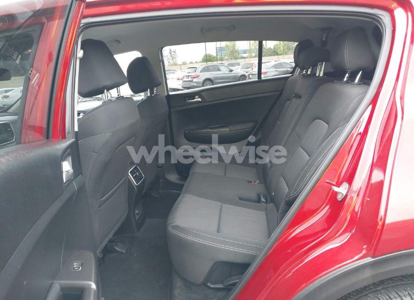 Photo 8 of 2022 Kia Sportage LX (VIN KNDPM3AC9N7952684)