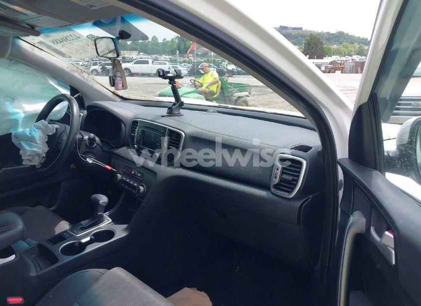 Photo 5 of 2019 Kia Sportage LX (VIN KNDPM3ACXK7626226)