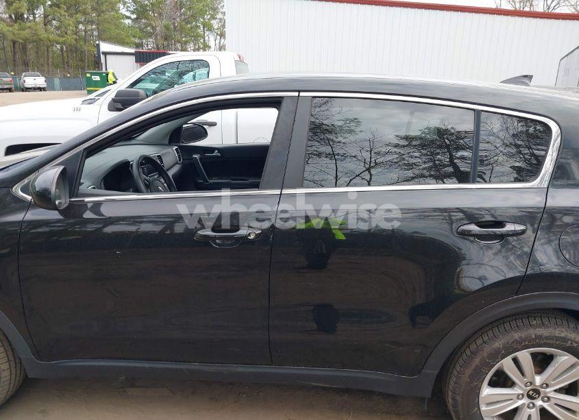 Photo 14 of 2017 Kia Sportage LX (VIN KNDPMCAC0H7131963)