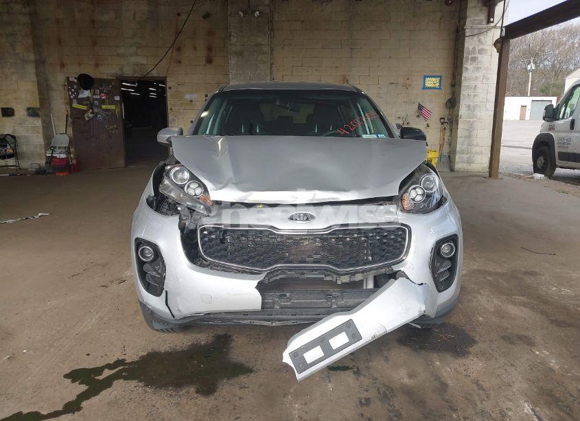 Photo 12 of 2019 Kia Sportage LX (VIN KNDPMCAC0K7618779)