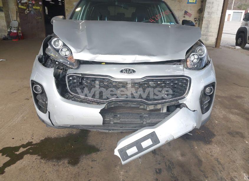 Photo 6 of 2019 Kia Sportage LX (VIN KNDPMCAC0K7618779)