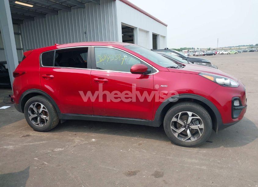 Photo 13 of 2021 Kia Sportage LX (VIN KNDPMCAC0M7943337)