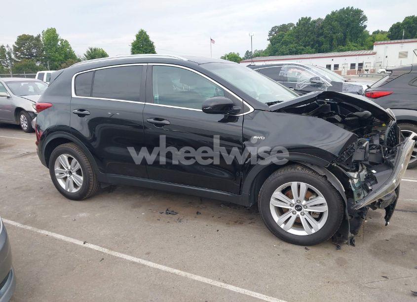 Photo 13 of 2017 Kia Sportage LX (VIN KNDPMCAC1H7220862)