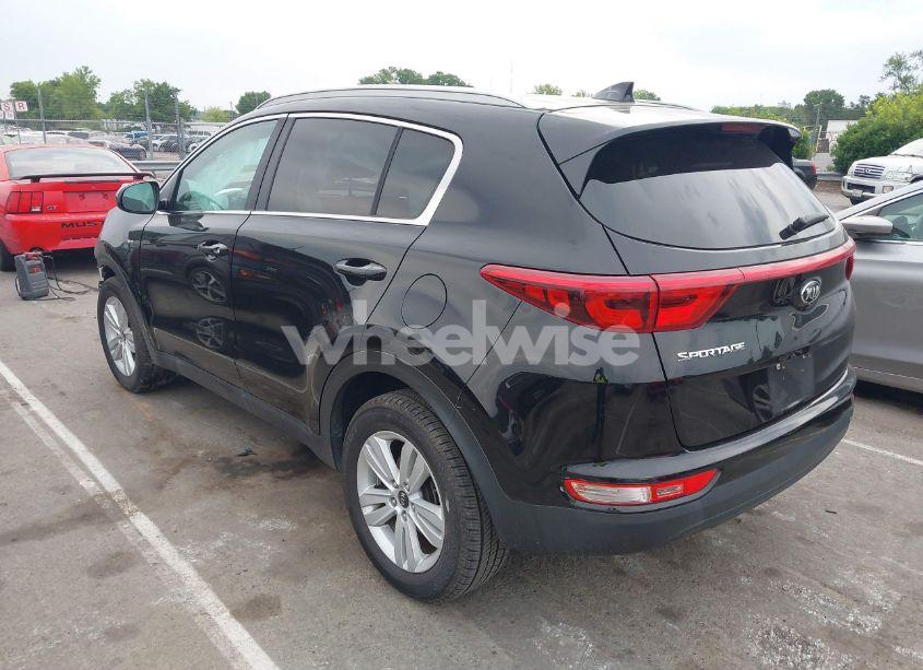 Photo 3 of 2017 Kia Sportage LX (VIN KNDPMCAC1H7220862)