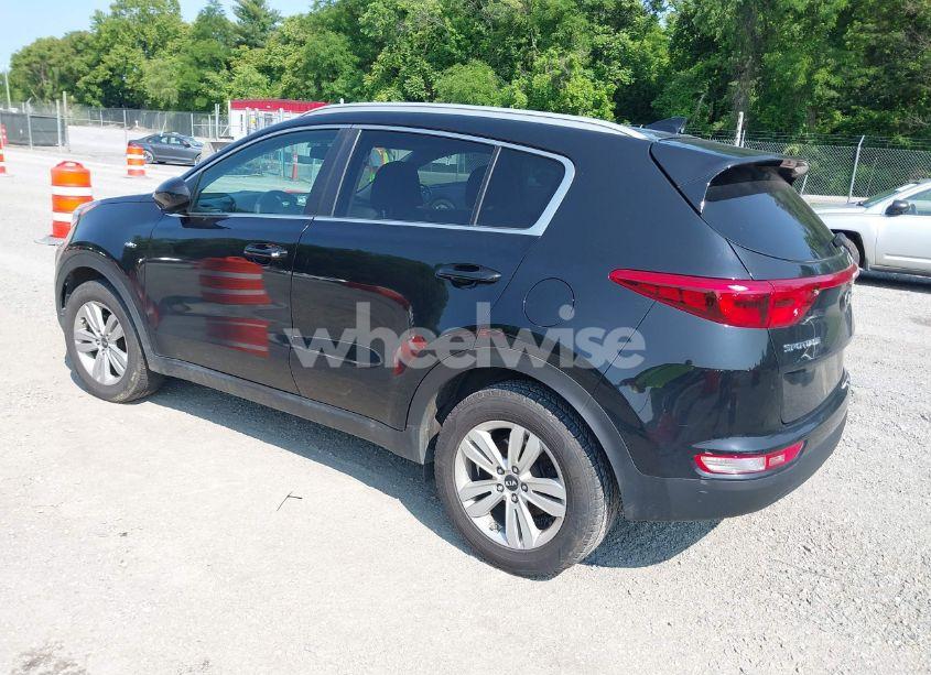 Photo 3 of 2017 Kia Sportage LX (VIN KNDPMCAC1H7285906)