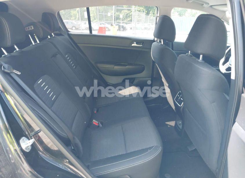 Photo 8 of 2017 Kia Sportage LX (VIN KNDPMCAC1H7285906)