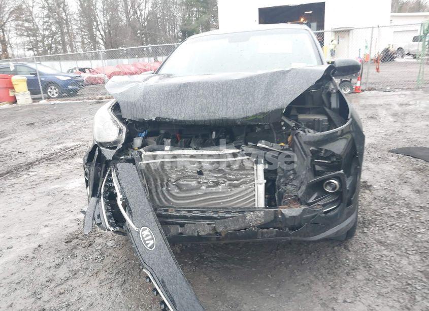 Photo 12 of 2018 Kia Sportage LX (VIN KNDPMCAC1J7408268)