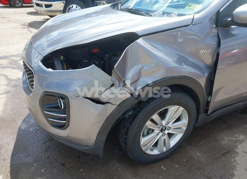 Photo 18 of 2019 Kia Sportage LX (VIN KNDPMCAC1K7549844)