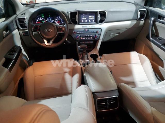 Photo 11 of 2019 KIA SPORTAGE LX (VIN KNDPMCAC1K7580317)