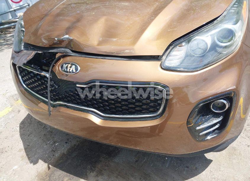 Photo 6 of 2019 Kia Sportage LX (VIN KNDPMCAC1K7615602)