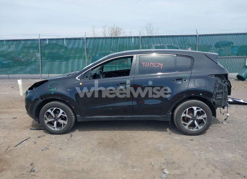 Photo 15 of 2020 Kia Sportage LX (VIN KNDPMCAC1L7704734)
