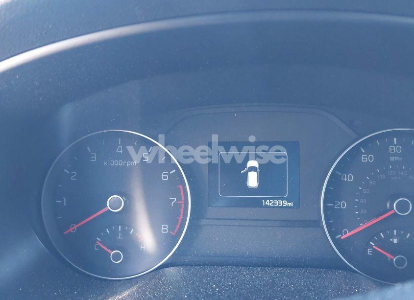 Photo 15 of 2018 Kia Sportage LX (VIN KNDPMCAC2J7447693)