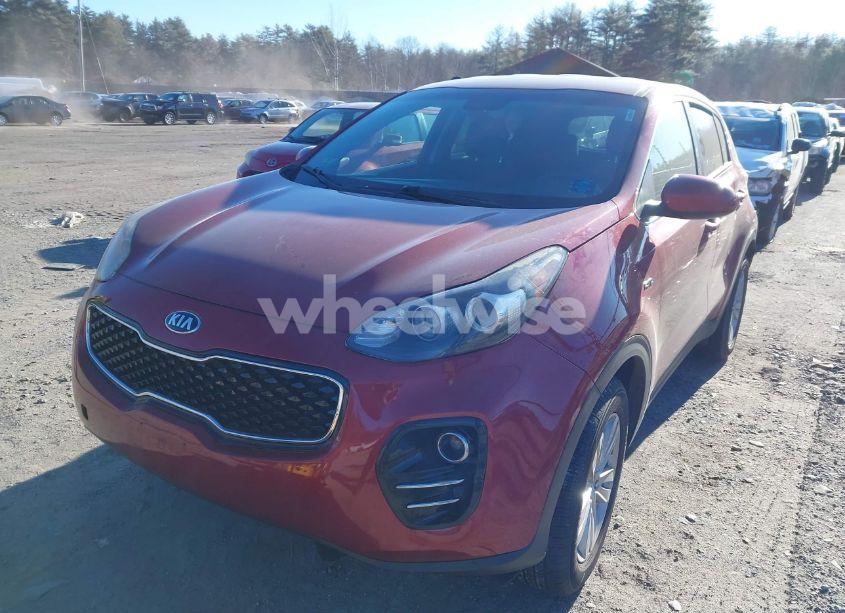 Photo 2 of 2018 Kia Sportage LX (VIN KNDPMCAC2J7447693)