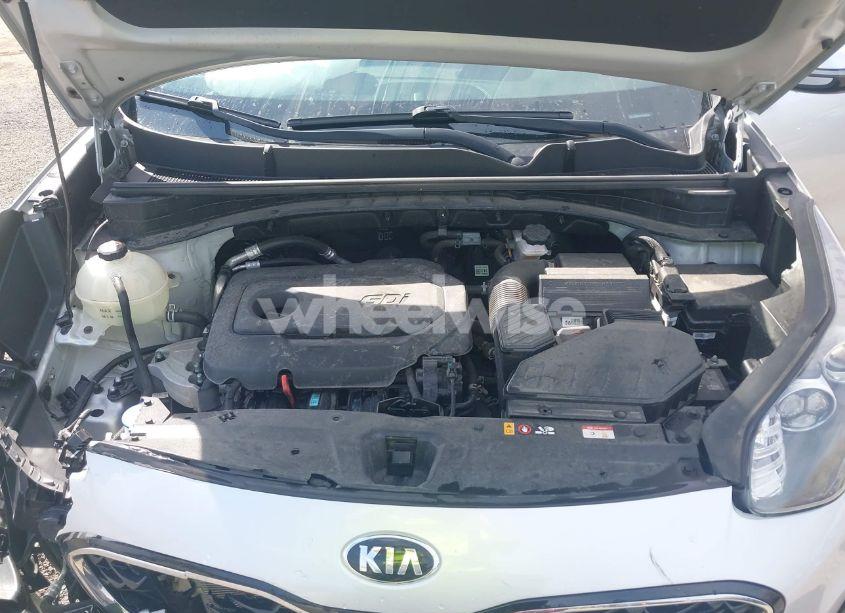 Photo 10 of 2020 Kia Sportage LX (VIN KNDPMCAC2L7801893)