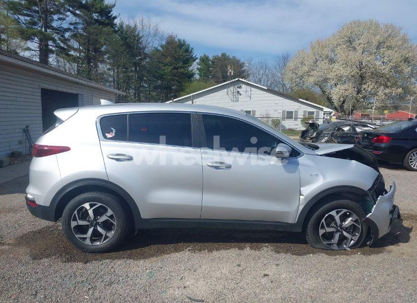 Photo 14 of 2020 Kia Sportage LX (VIN KNDPMCAC2L7801893)