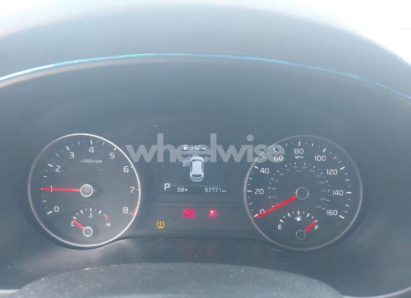 Photo 7 of 2020 Kia Sportage LX (VIN KNDPMCAC2L7801893)