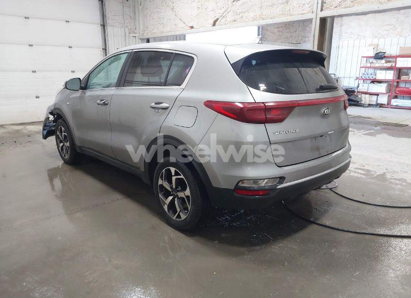 Photo 3 of 2021 Kia Sportage LX (VIN KNDPMCAC2M7886638)