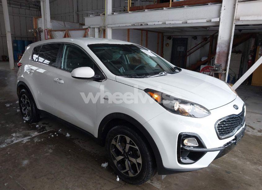 2021 Kia Sportage LX (VIN KNDPMCAC2M7889815) main photo