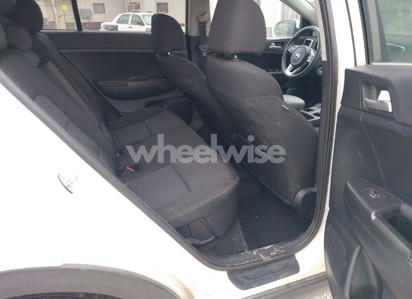 Photo 8 of 2022 Kia Sportage LX (VIN KNDPMCAC3N7001509)
