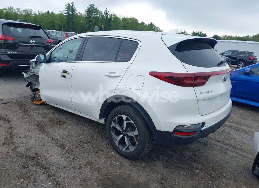 Photo 3 of 2022 Kia Sportage LX (VIN KNDPMCAC3N7008041)