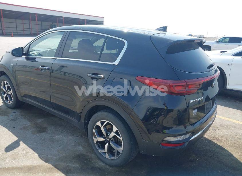 Photo 3 of 2022 Kia Sportage LX (VIN KNDPMCAC4N7955783)