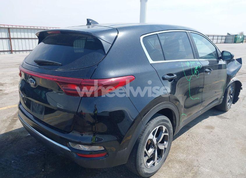 Photo 4 of 2022 Kia Sportage LX (VIN KNDPMCAC4N7955783)