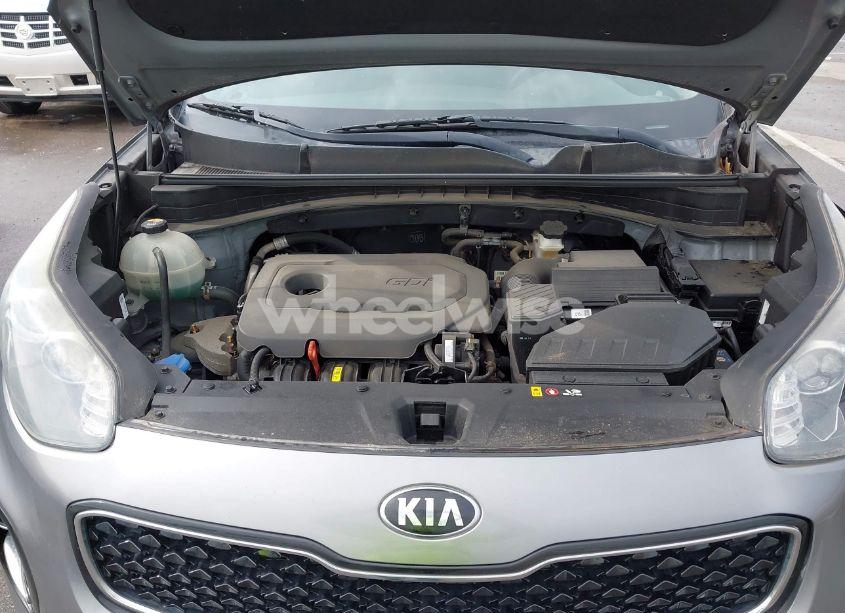 Photo 10 of 2017 Kia Sportage LX (VIN KNDPMCAC5H7126581)