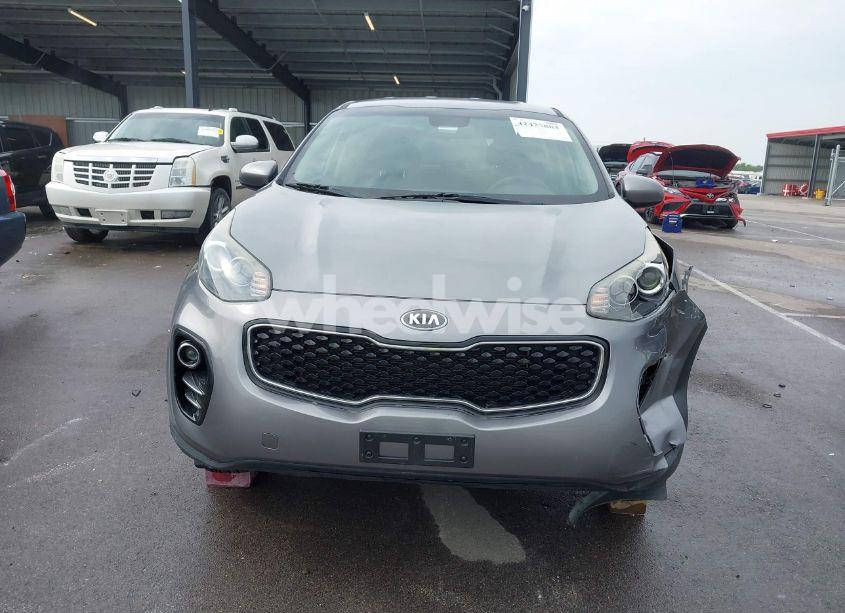Photo 12 of 2017 Kia Sportage LX (VIN KNDPMCAC5H7126581)