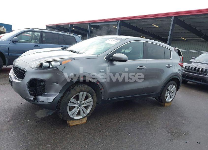 Photo 14 of 2017 Kia Sportage LX (VIN KNDPMCAC5H7126581)