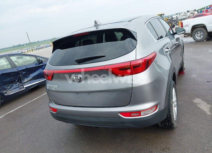 Photo 16 of 2017 Kia Sportage LX (VIN KNDPMCAC5H7126581)