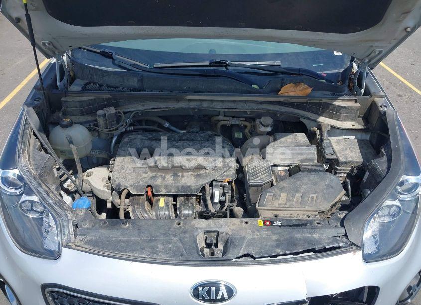 Photo 10 of 2017 Kia Sportage LX (VIN KNDPMCAC5H7282345)