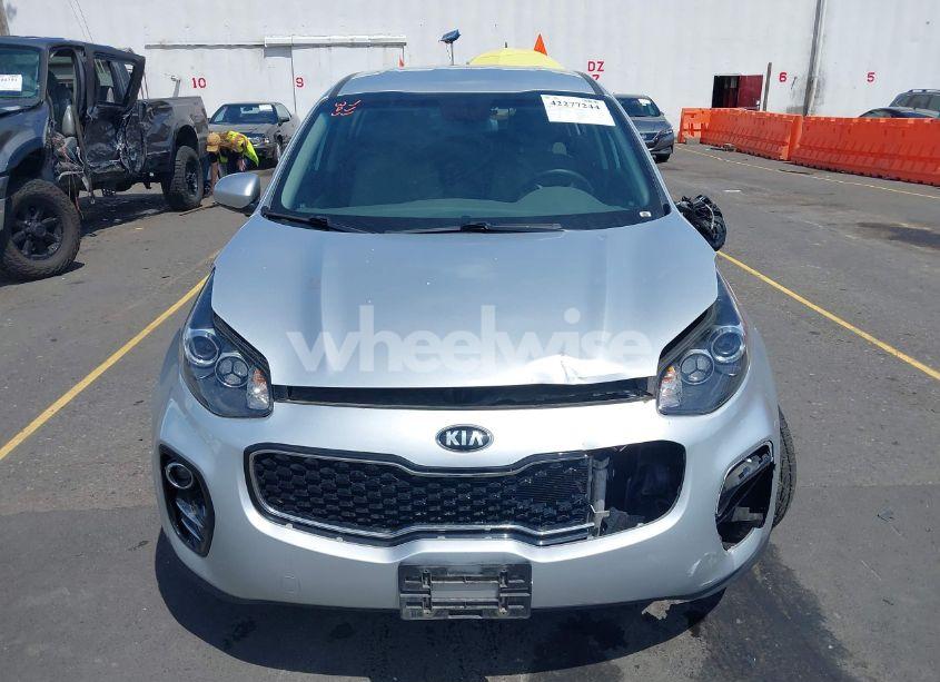 Photo 12 of 2017 Kia Sportage LX (VIN KNDPMCAC5H7282345)