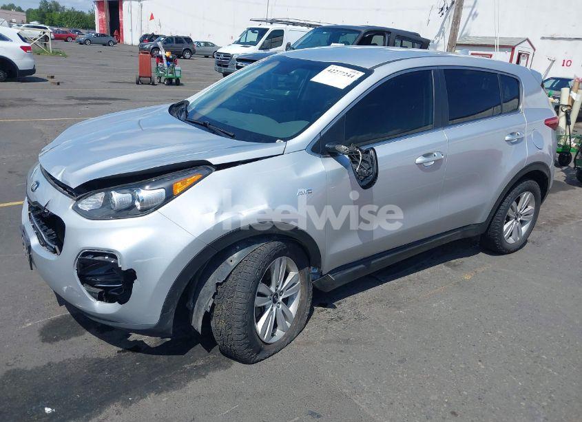 Photo 2 of 2017 Kia Sportage LX (VIN KNDPMCAC5H7282345)